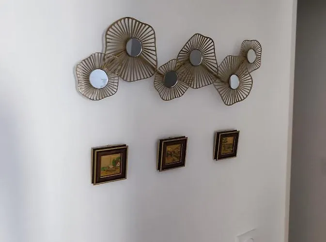 La Citadine Maison De Avec Garage